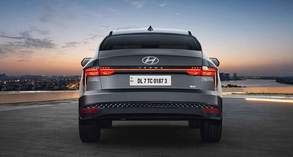 verna_ext_rear1